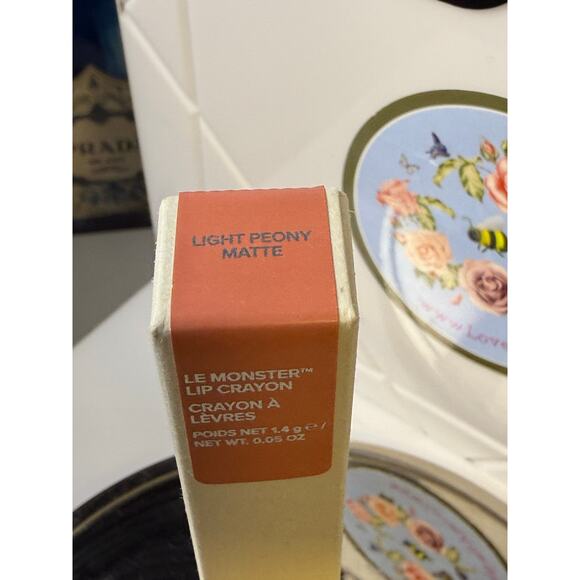 Haus Labs by Lady Gaga Le Monster Lip Crayon -LIGHT PEONY MATTE  - NEW - Picture 2 of 3